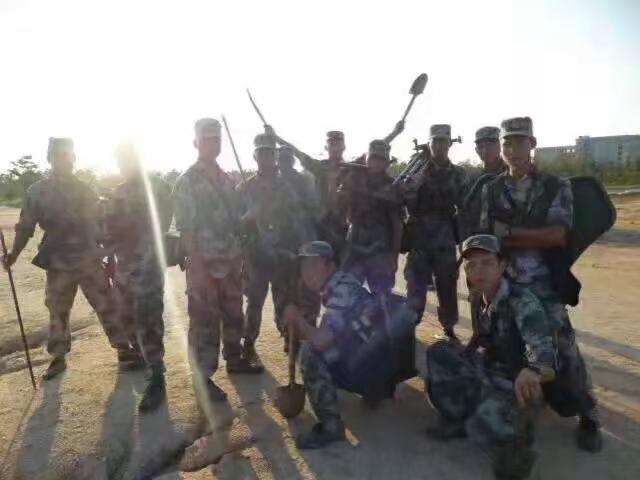 ，时光飞逝，一转眼咱们分别已多年，战友们可还安好？