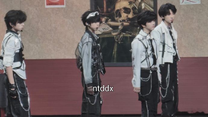 陈奕恒《荣耀之战》饭拍生图 