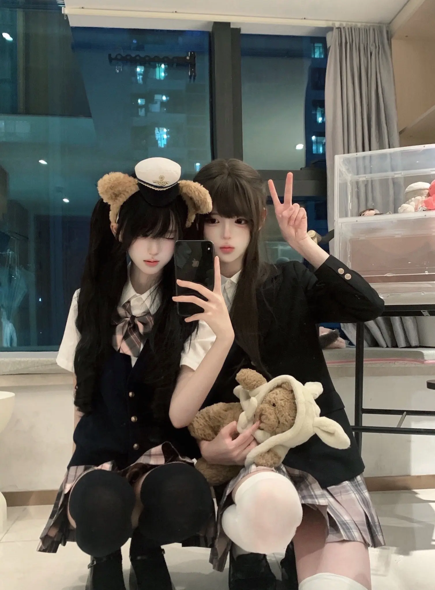 把男闺蜜打扮成女生后。萌萌的很安心。
