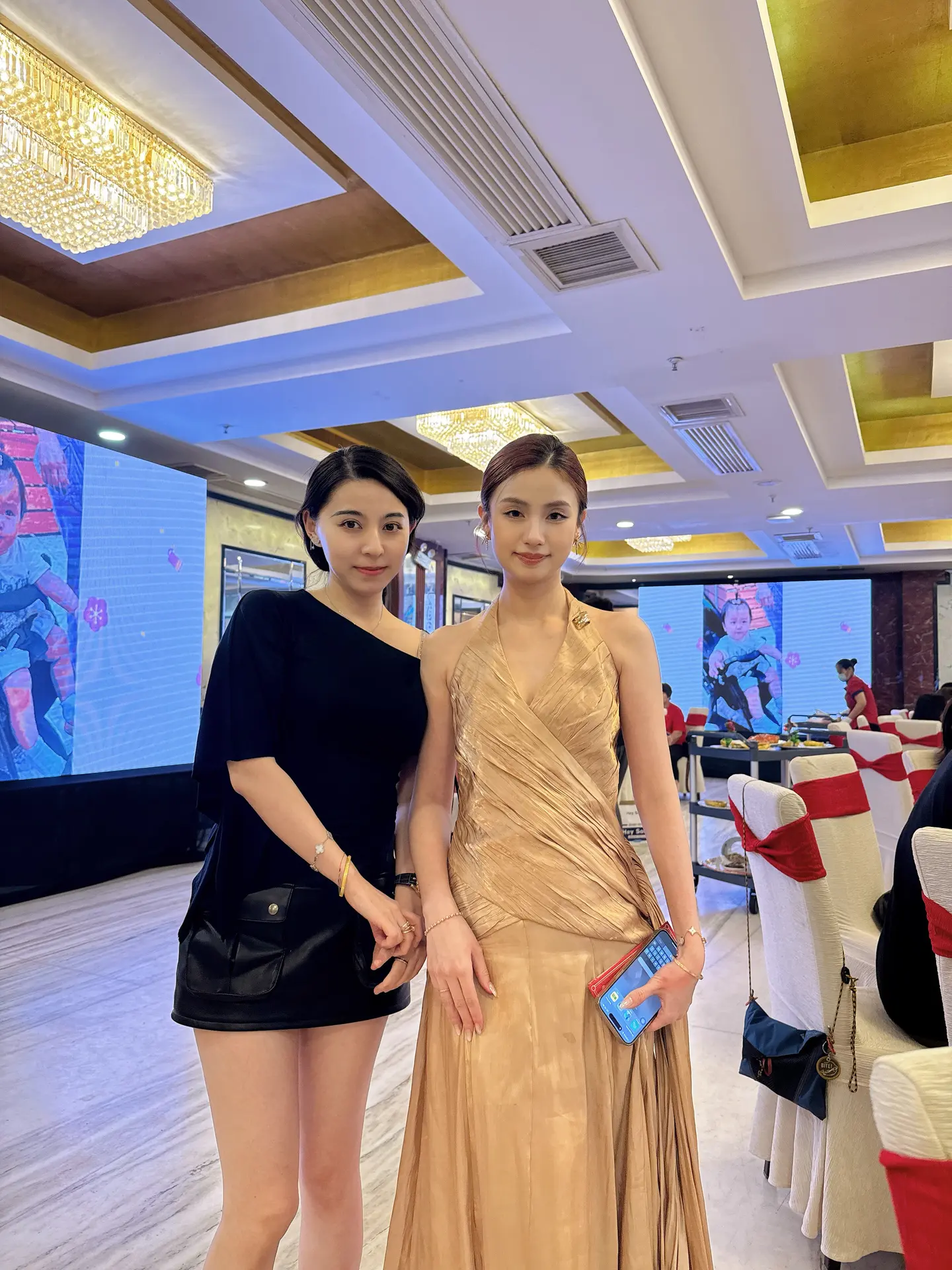 晚风吹。