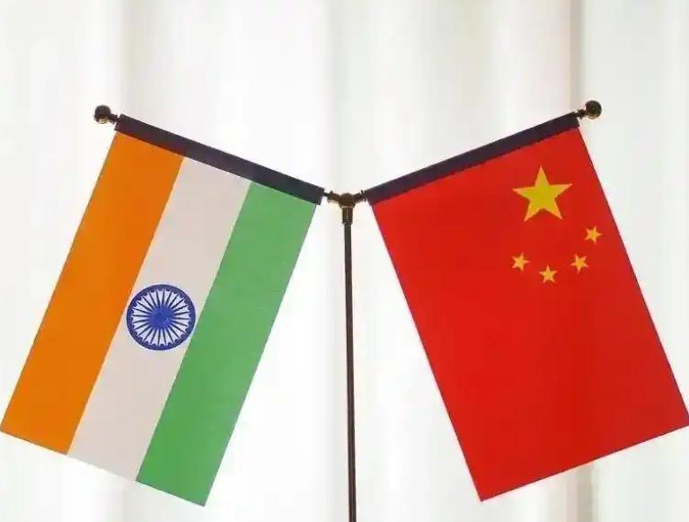 印度那边有人不懂，如果中国比印度更强大，那为什么不打印度呢？

说白了，印度人有