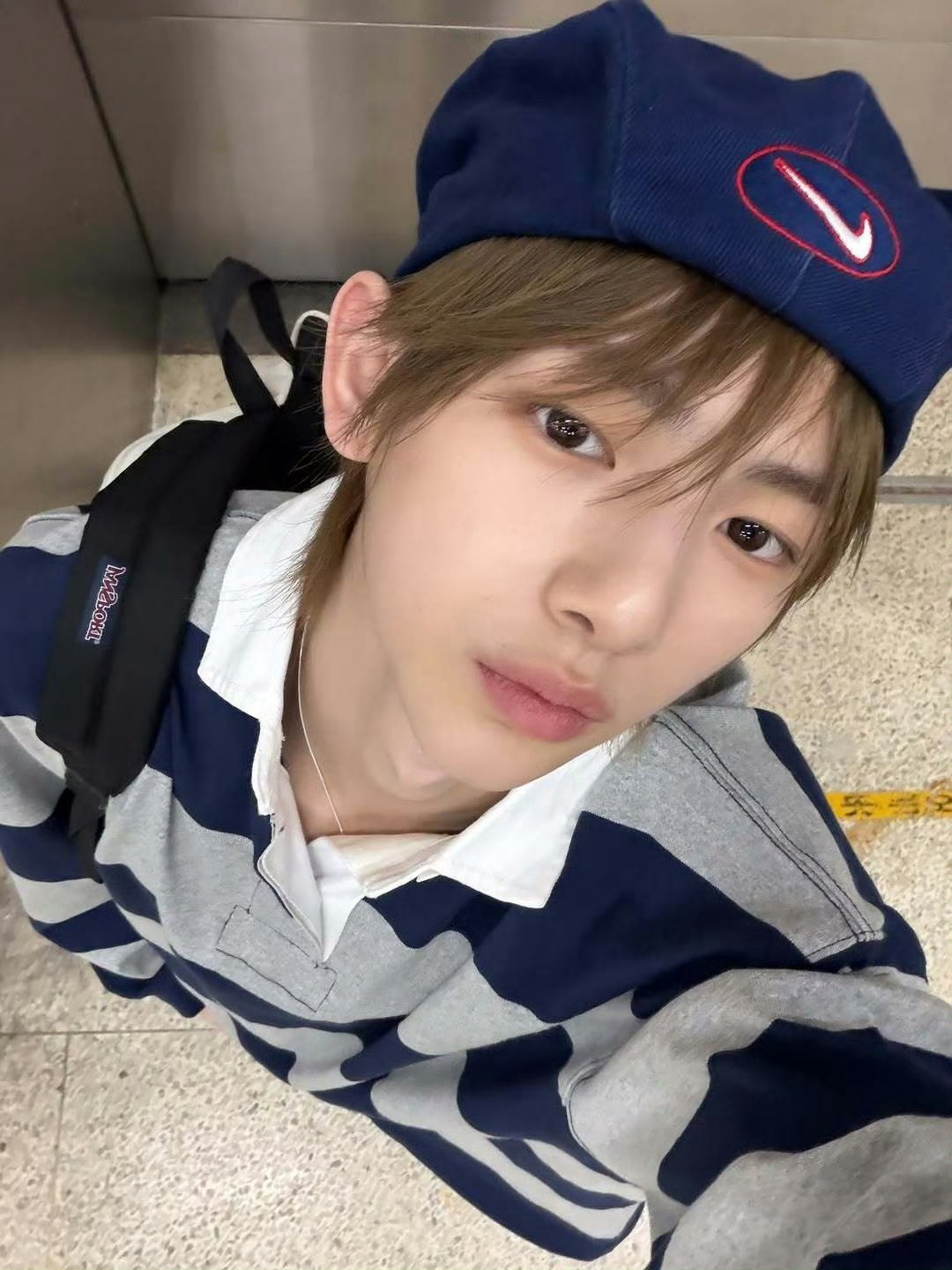 背上我心爱的小书包～ 