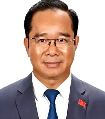 在中日对峙的今天，一位越南教授公开对中国发出评价，中国之所以能够跟美国一较高下并