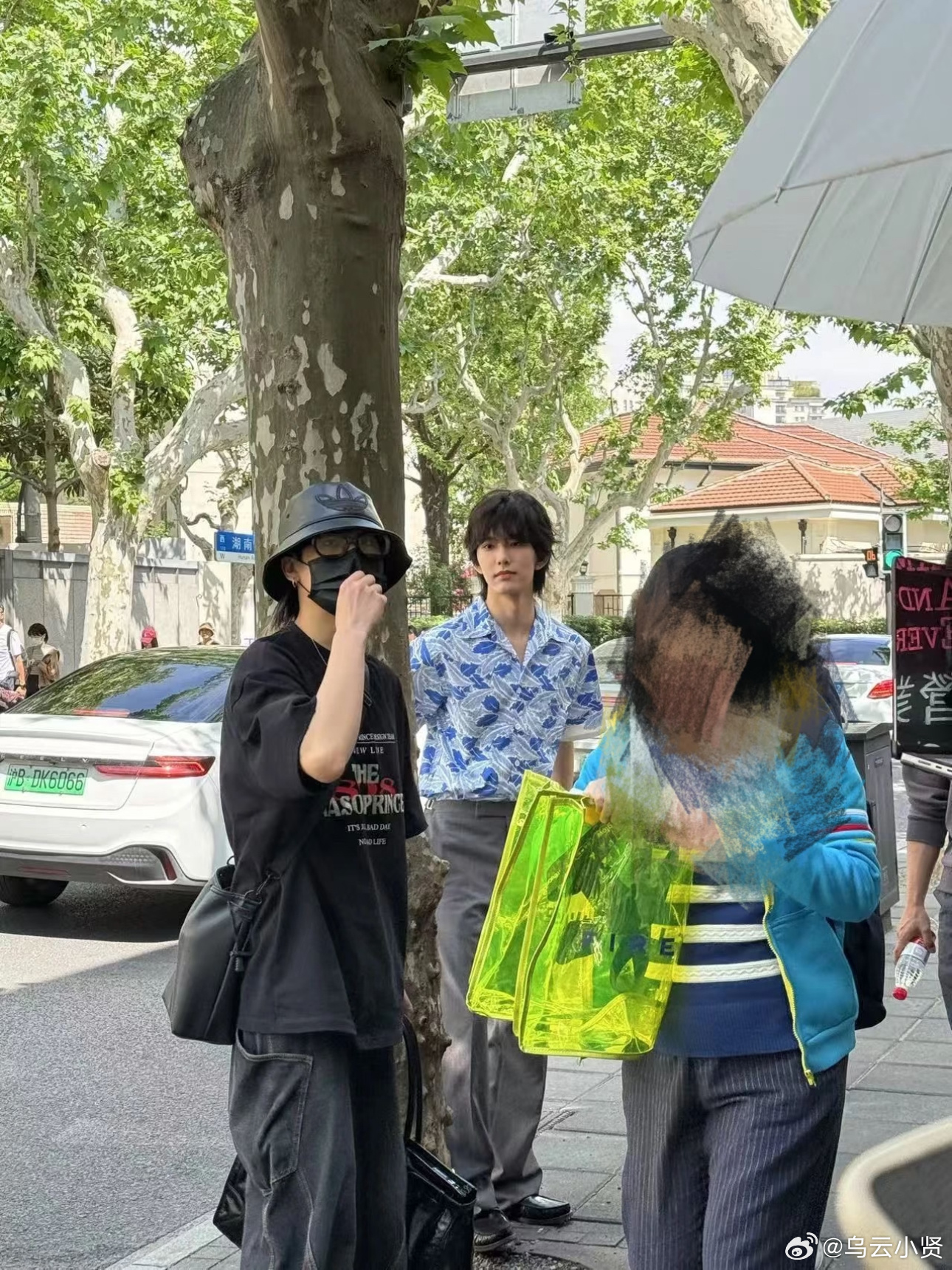 嗯这是我mbq造型里最喜欢的一套路透 不知道谁能懂我一下 