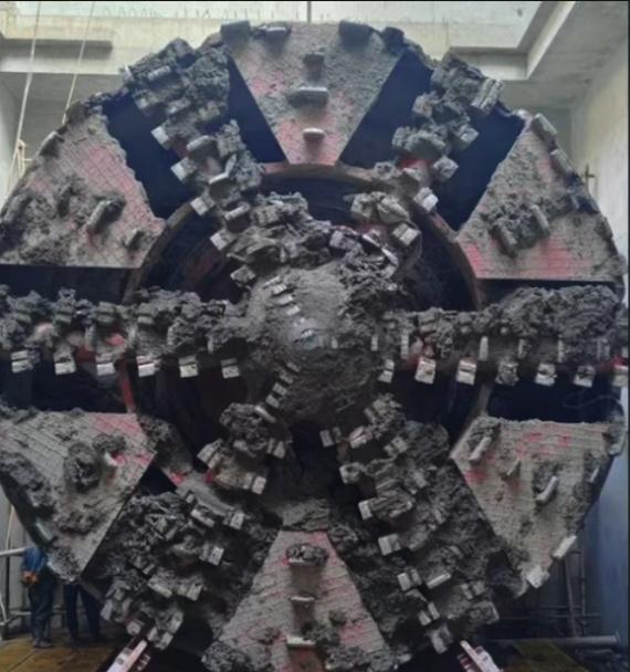 【新线建设：23号线】近日，上海轨道交通23号线4标完成了沪金高速站~东川路站区