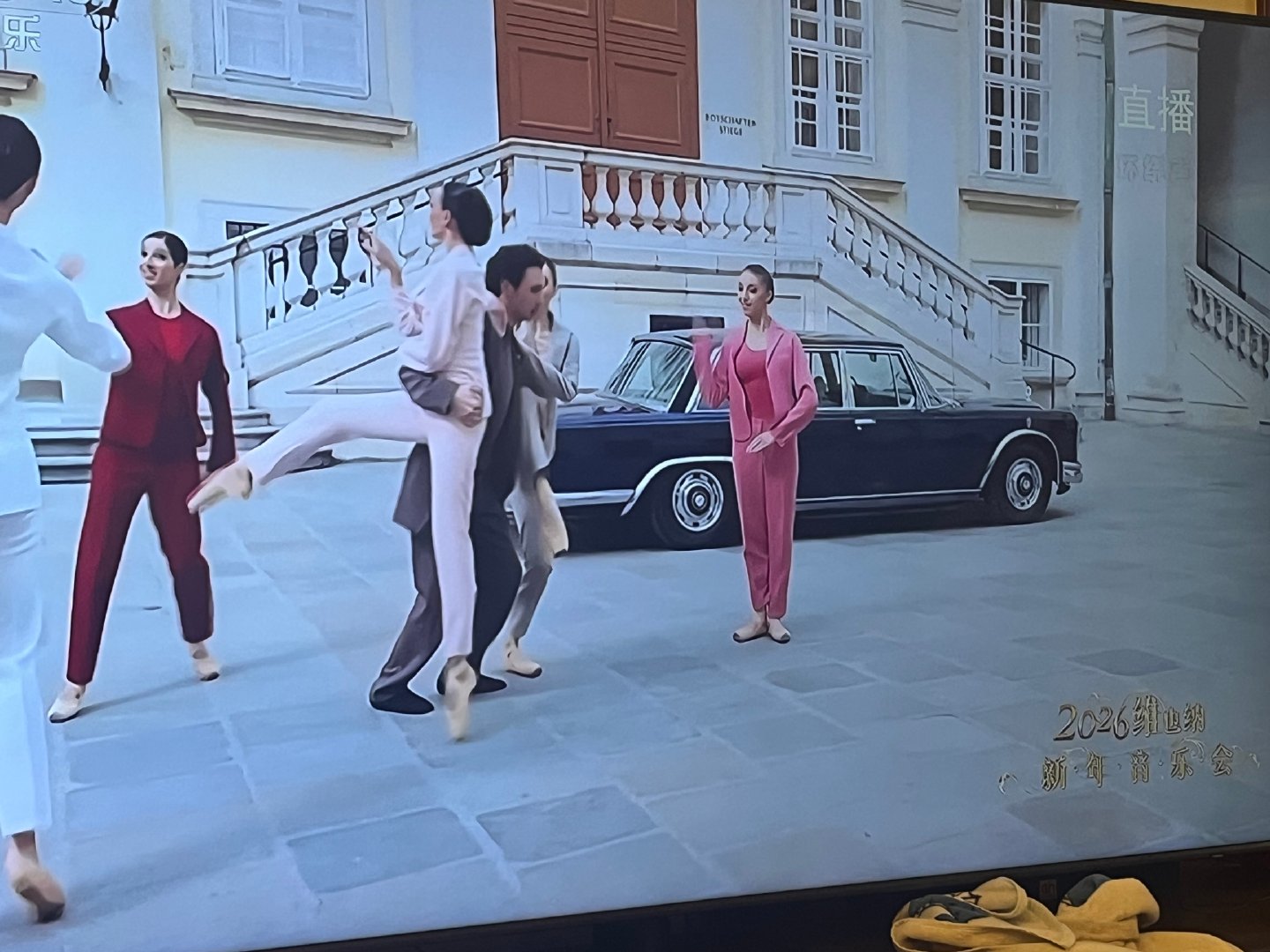 今年新年音乐会的道具是真用心呀…… 