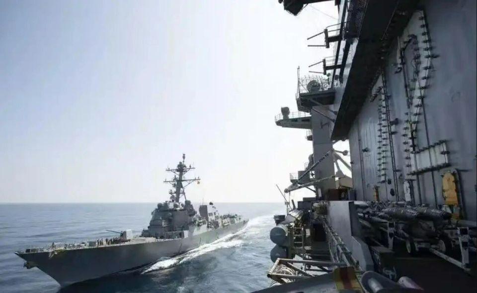 对满载中国商品赴伊的巨轮开炮！美海军夺船，中东火药桶恐引爆。4月19日，美国海军