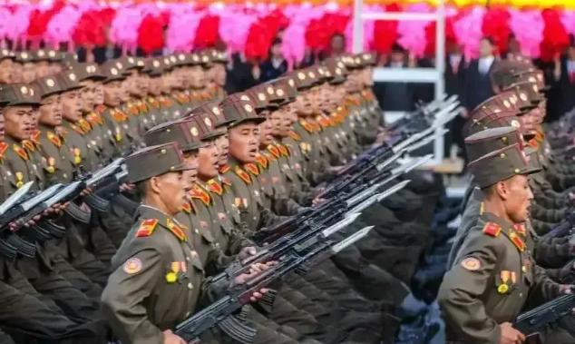 韩国急了！韩国怒火燃烧！ 召见俄使，抗议朝援俄， 155毫米炮弹蓄势待发， 直指