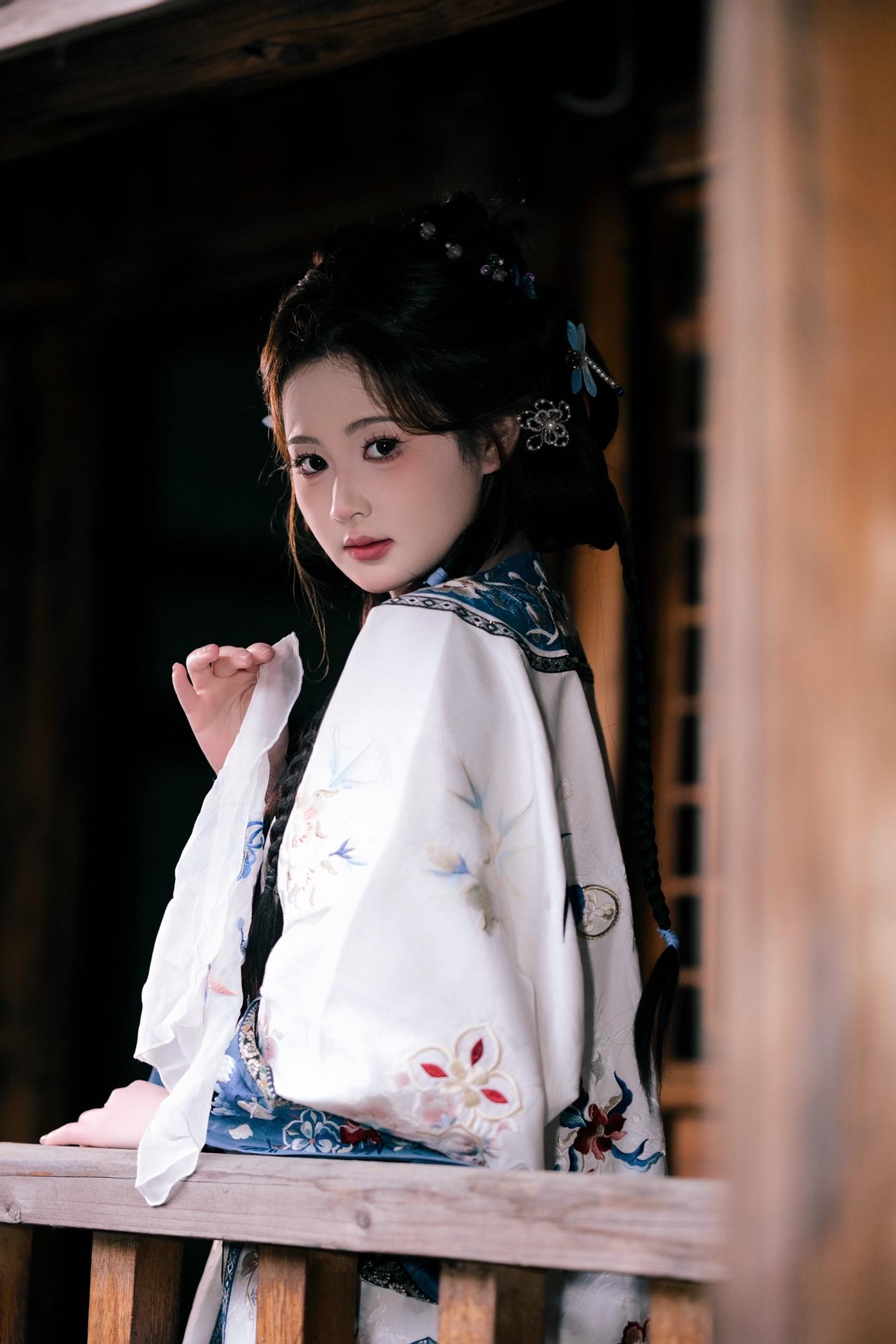 我可不是那旧时代的遗物。