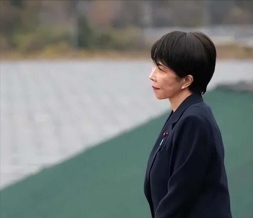 日本天“塌”了，中国突然发布新规
 
北京时间6月1日，中国进一步升级对外投资监