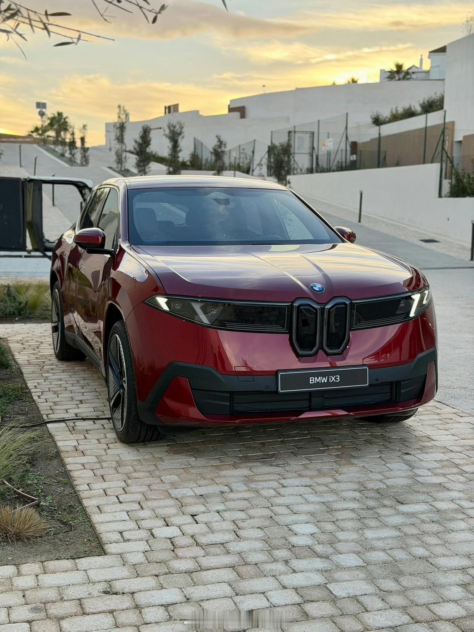 宝马iX3，喜欢吗？