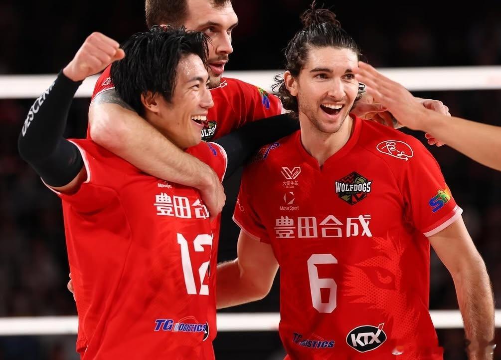 名将胡贝尔今天在日超同样表现出色。在名古屋 🆚️东丽箭比赛中帮助球队3-1获胜