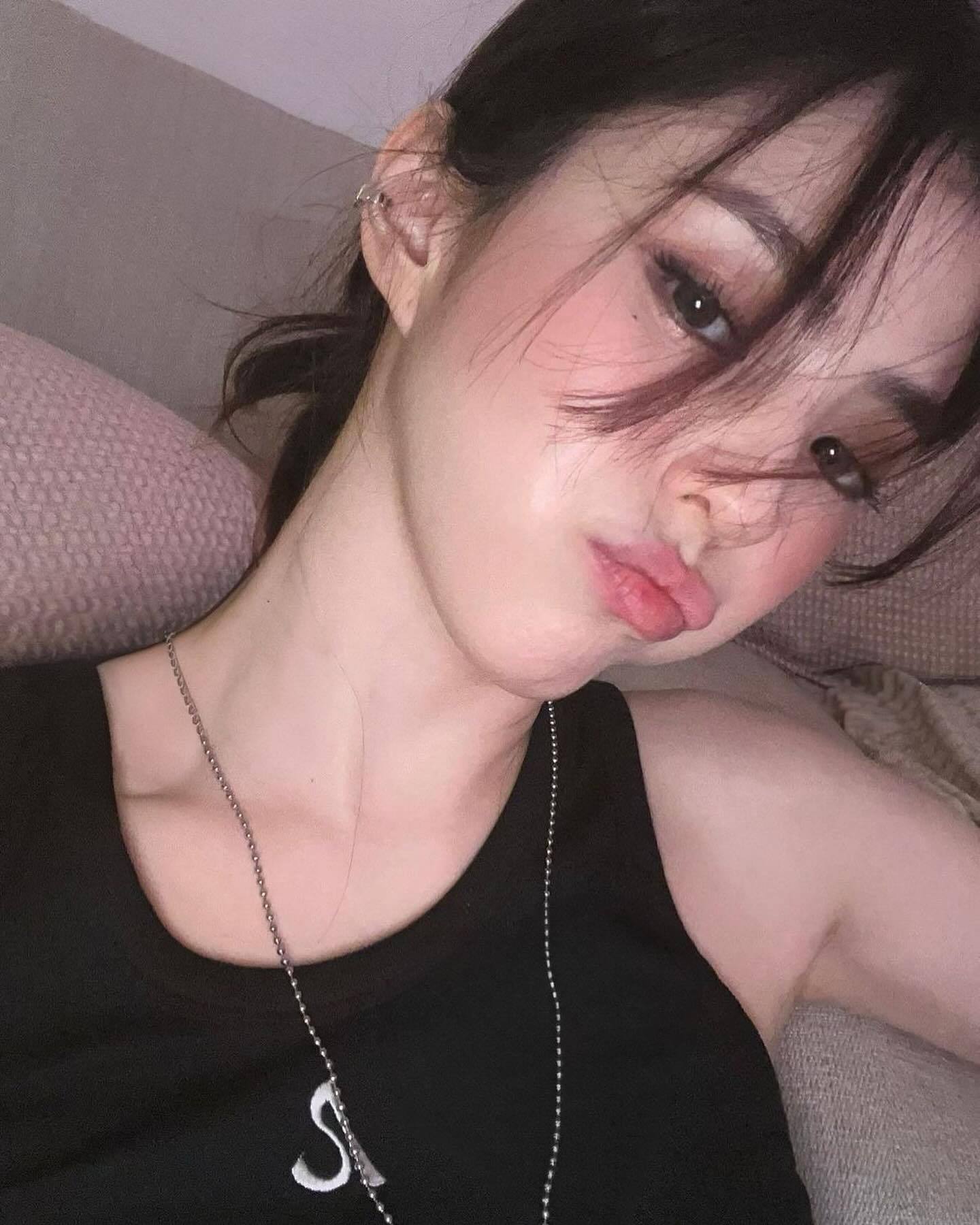 ☺︎ ​​​