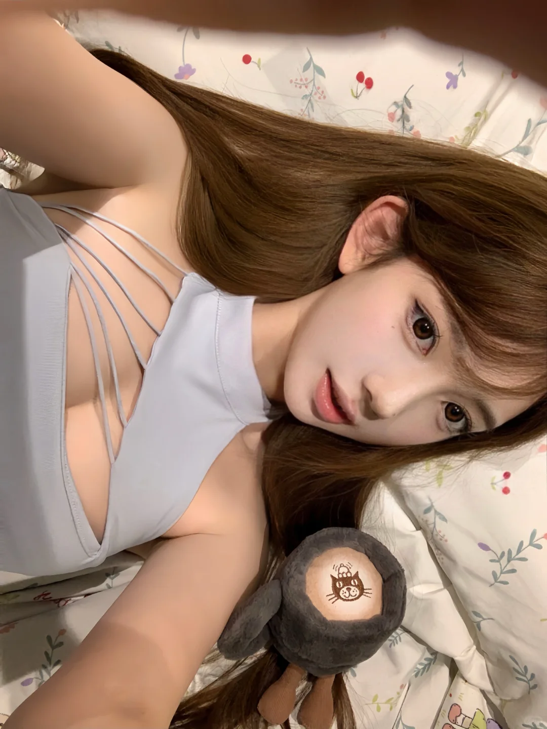 ₊˚ʚ🐻‍❄️₊˚✧☕️.