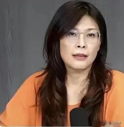 国台办这次的回应，用一个词形容就是干脆利落，一点面子没给，真看得人心里痛快。
