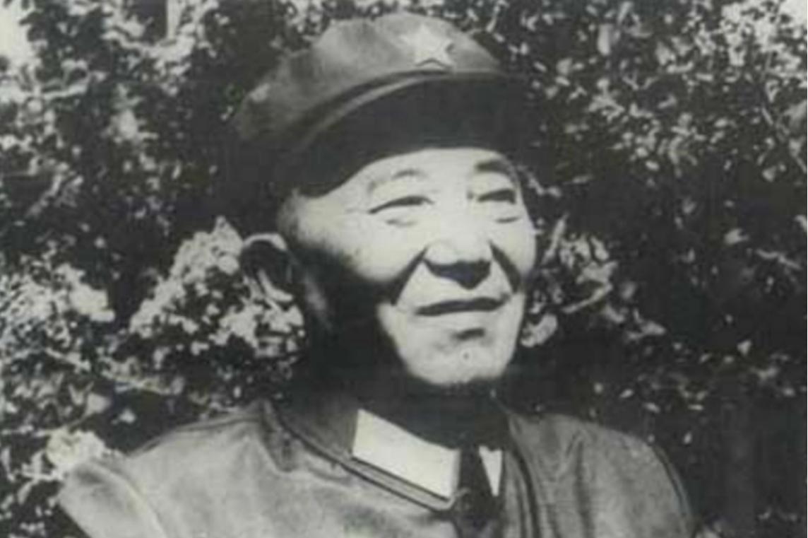 1962年，李克农同志因病离世，周恩来在追悼会上痛哭失声：我真的离不开你啊
19