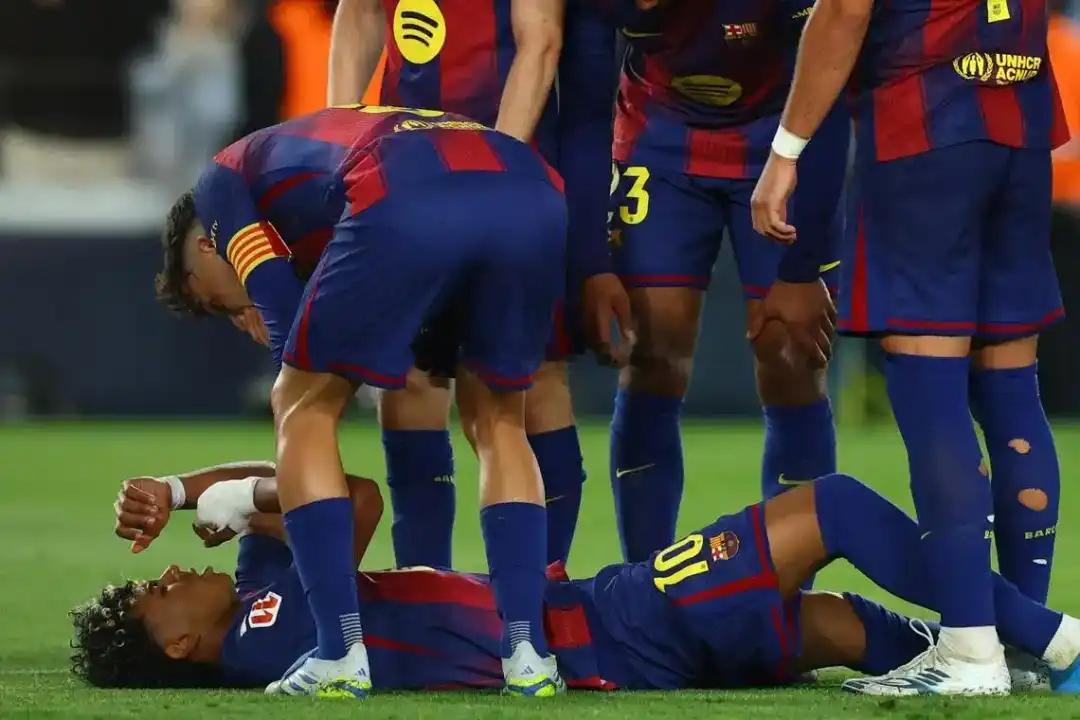 亚马尔伤停6到8周，最晚世界杯小组赛最后一场复出亚马尔因在对阵塞尔塔的比赛中遭遇