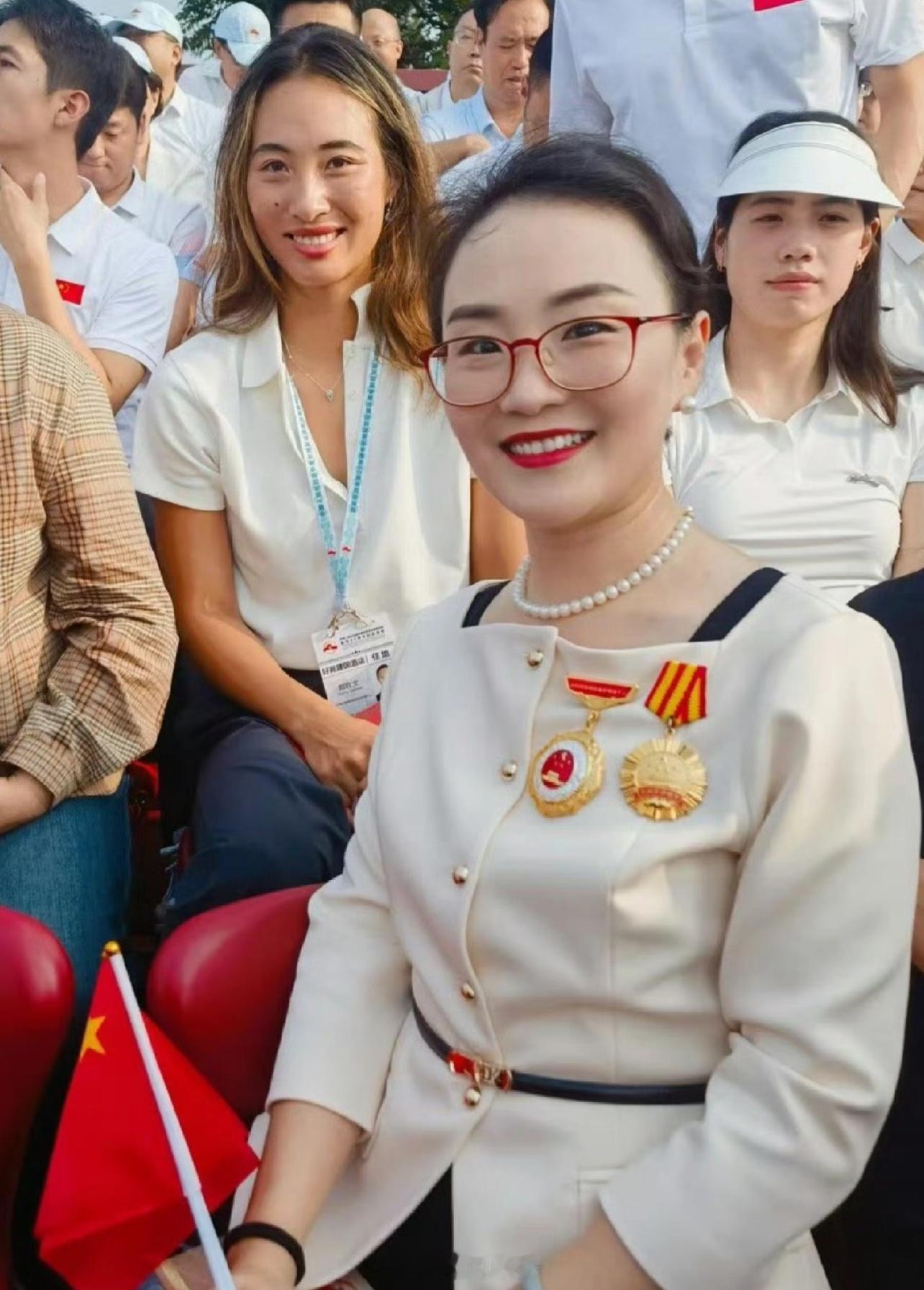 郑钦文等体育界代表受邀参加盛典观礼图片来源网友，据报道还有汪顺、苏炳添、张雨霏等