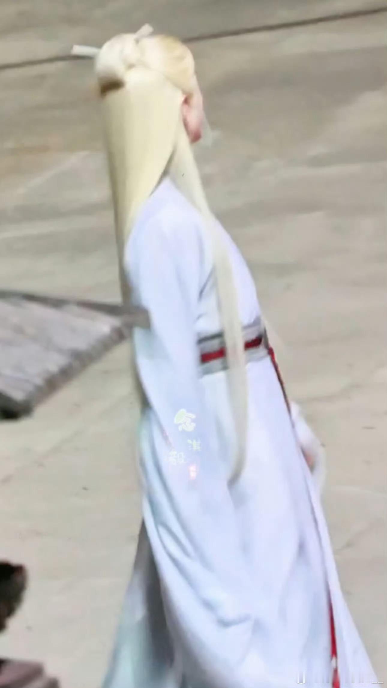 呃呃呃啊～啊啊啊～ ​​​