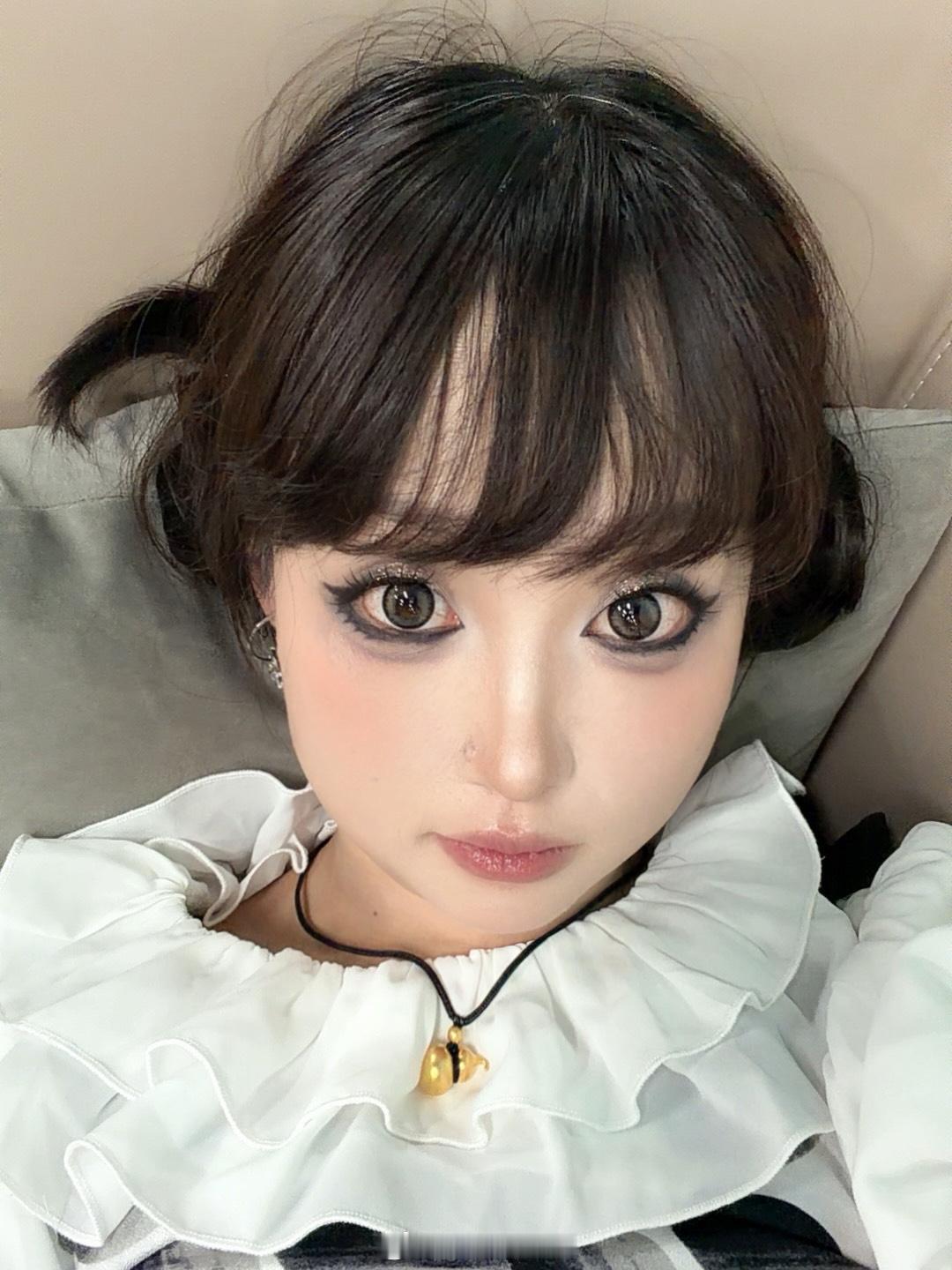 不那么egirl，还是不够大胆腰一好就开始嘚瑟 