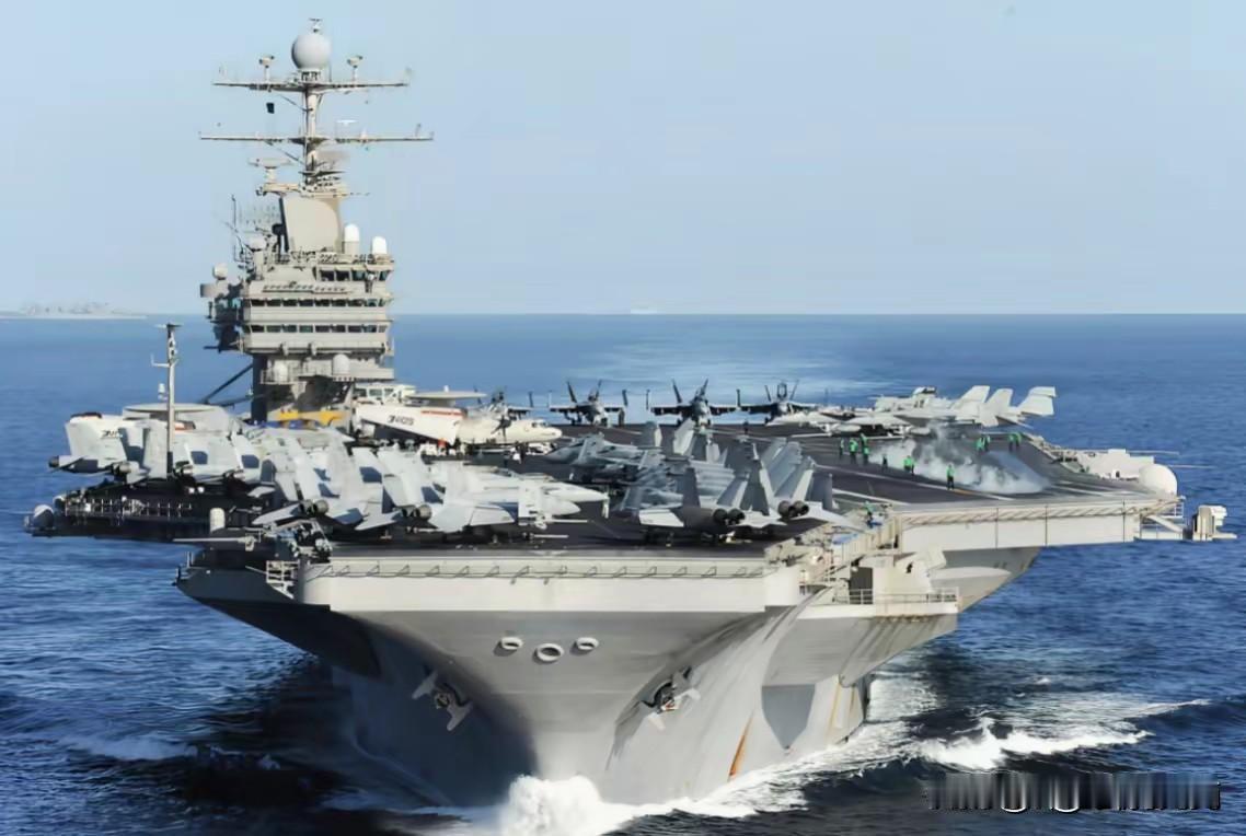 美国林肯号半年第三次赴南海
南部战区舰机编队监视
美国林肯号半年第三次赴南海黄岩