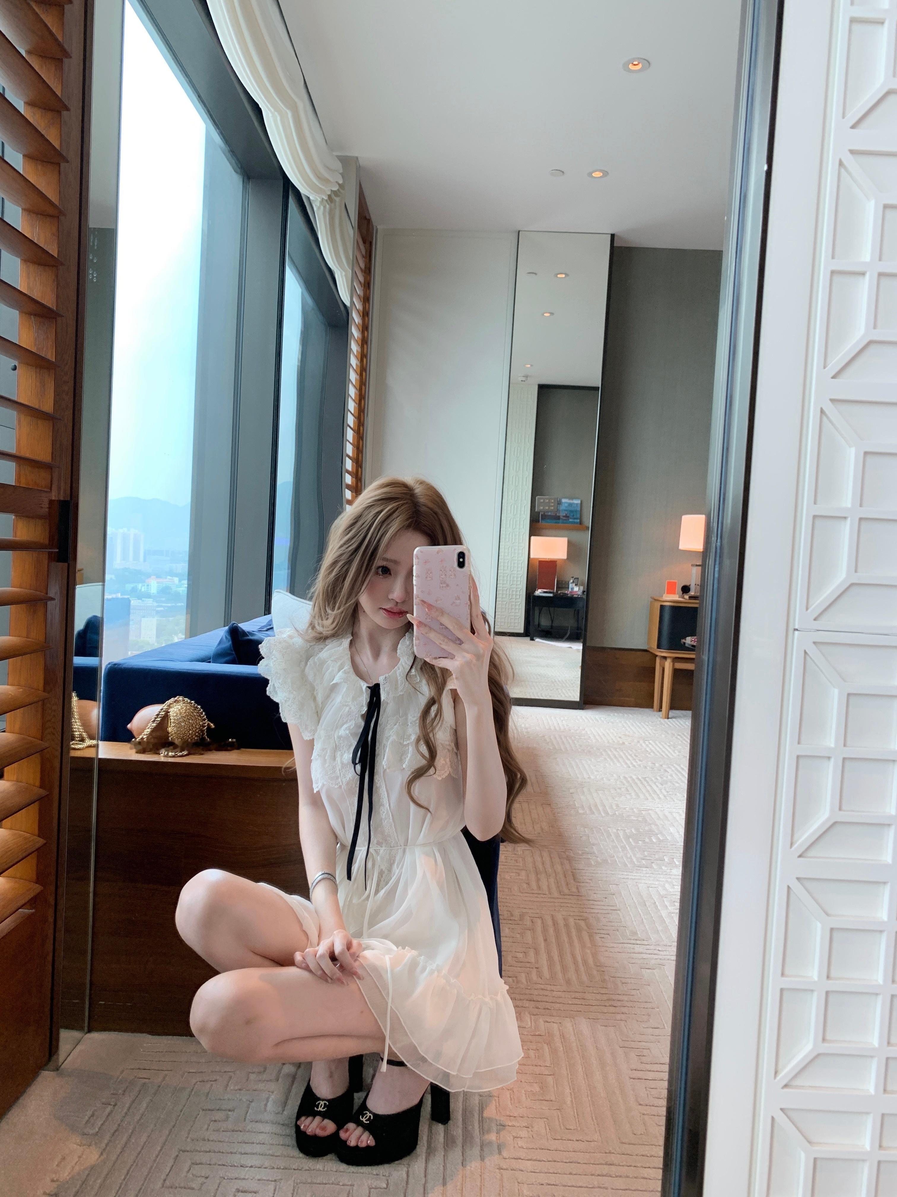 HK 