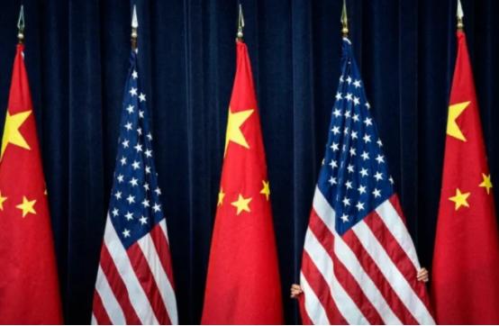 美国政府允许台当局相关人员窜访纽约后，中方迅速反制，将涵盖美国航母建造商、“无人
