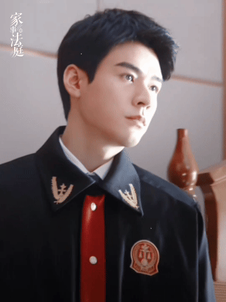 龚俊又破纪录了龚俊已争气争气再争气恭喜龚俊再破纪录！沈谢秩未播先火拿下腾讯现代剧