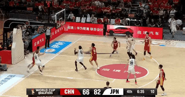 死活投不进，不知道说什么好。中国男篮vs日本男篮男篮世预赛中国男篮