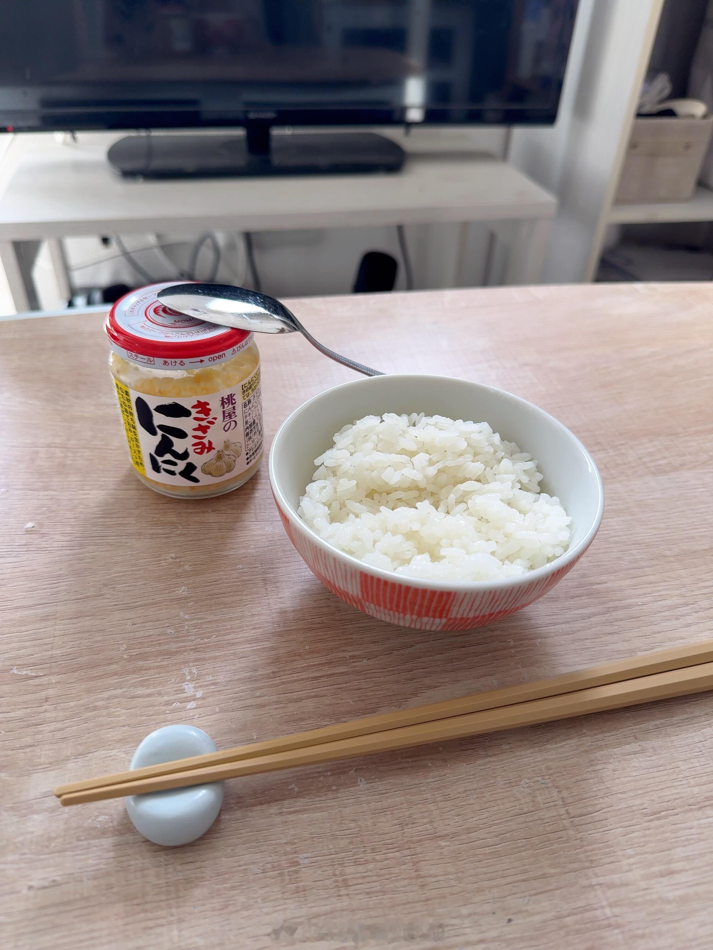 一位日本网友分享了他一周的早餐……海外新鲜事热点现场