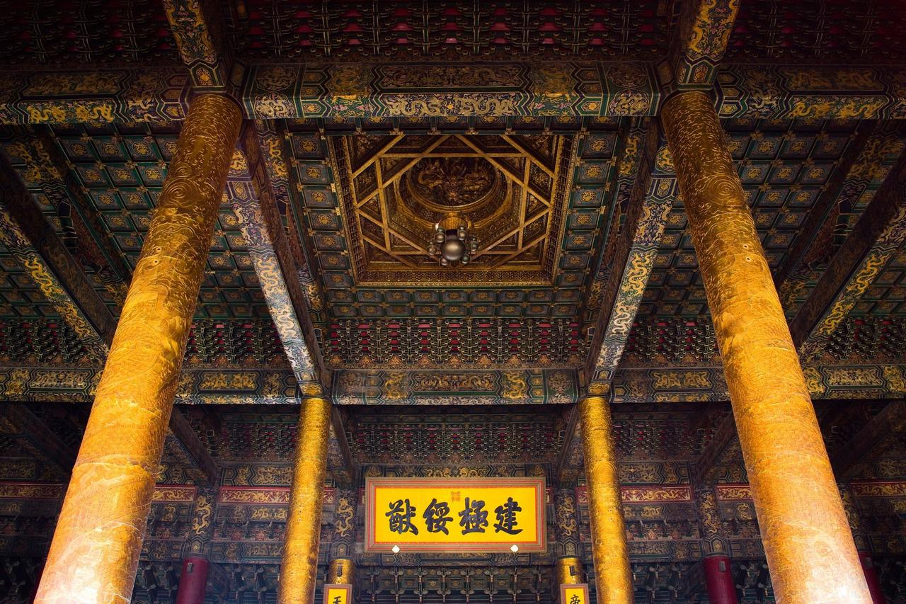 崇祯生前把错犯全，为何吊死煤山后风评反转？



崇祯皇帝无论是做人还是做帝王，