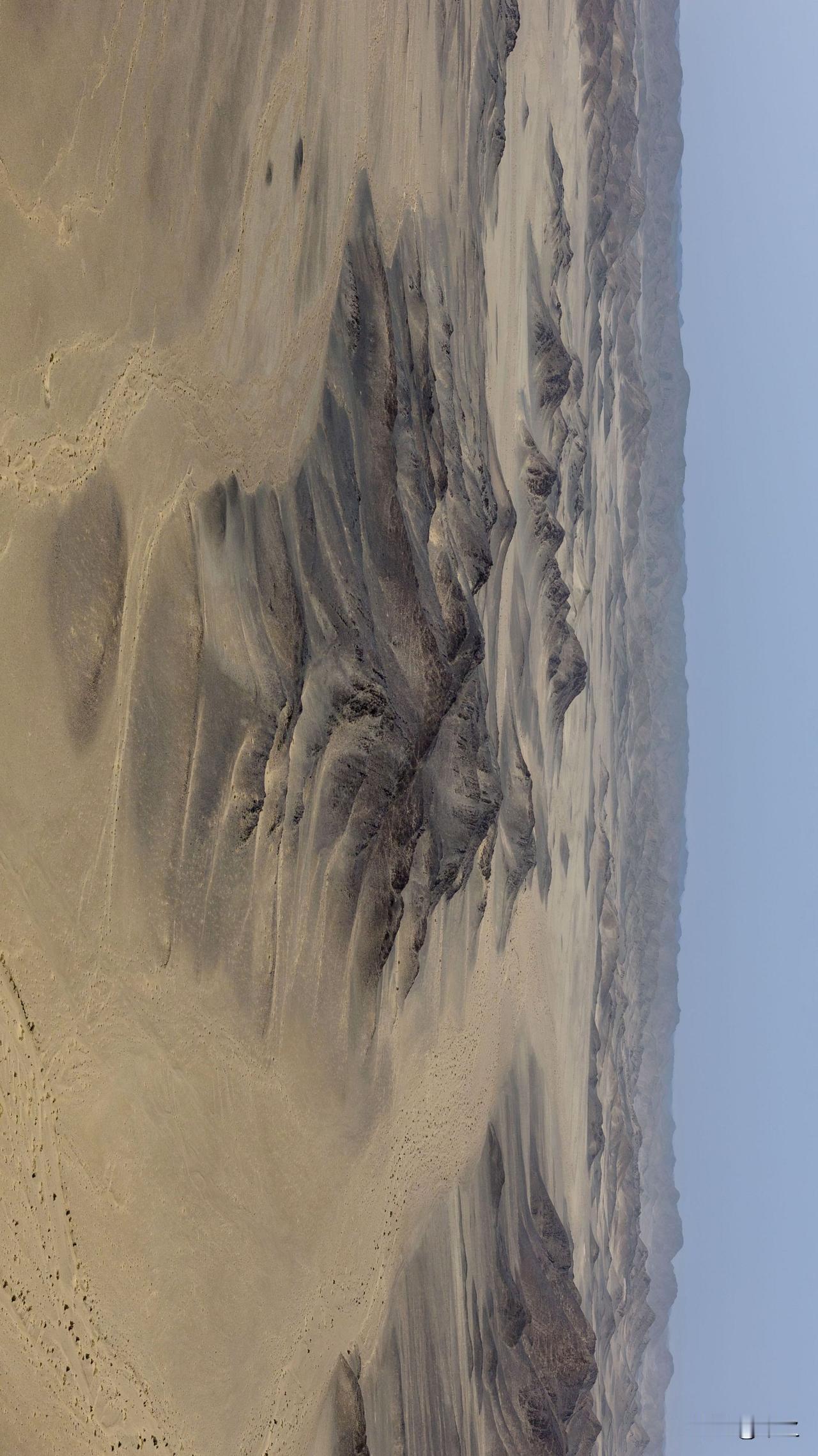 阿拉善右旗，堪称大漠风光的宝藏之所！它地处内蒙古自治区西部，总面积达73443平