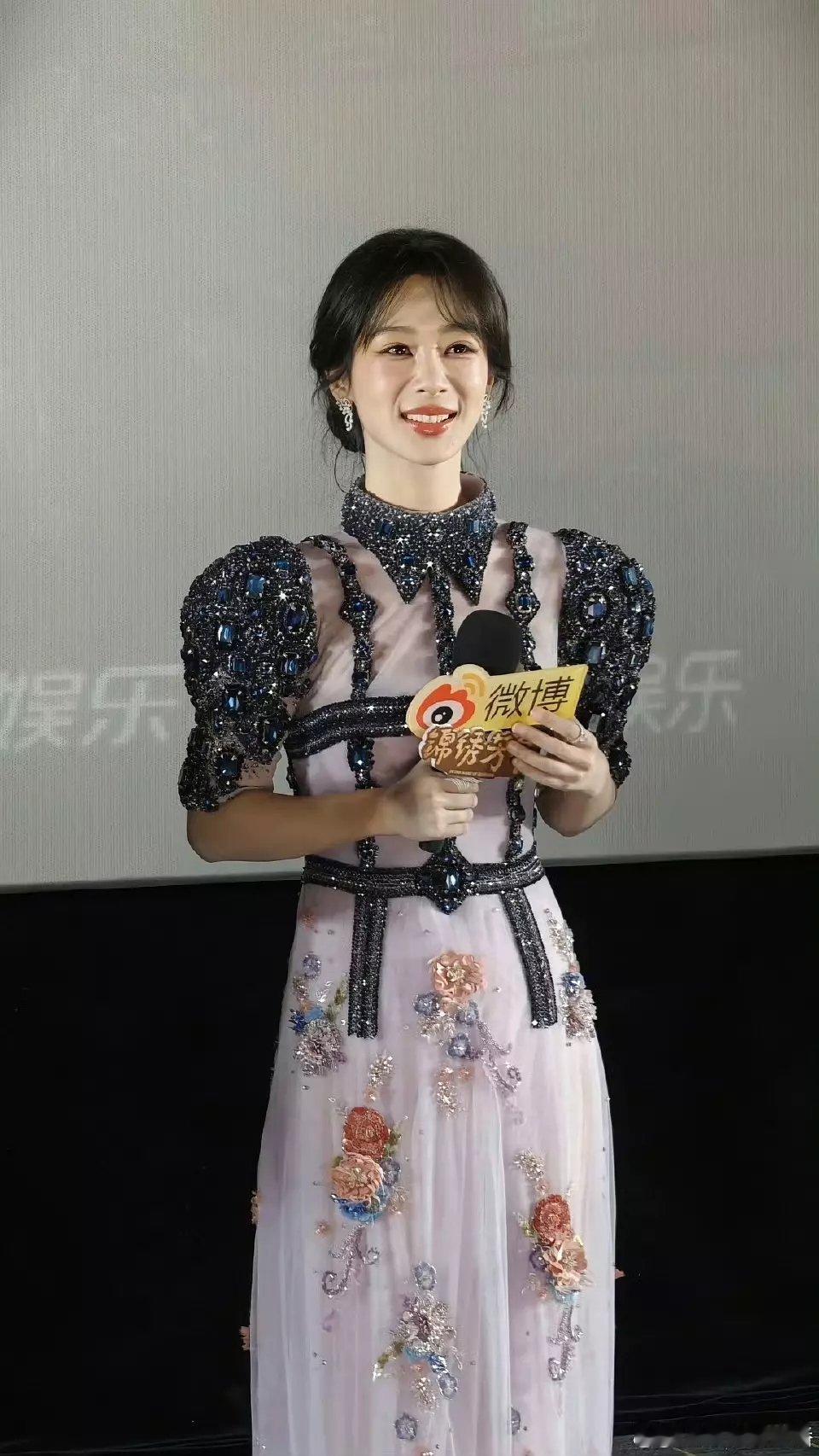 杨紫今日活动生图，状态如何？ ​​​
