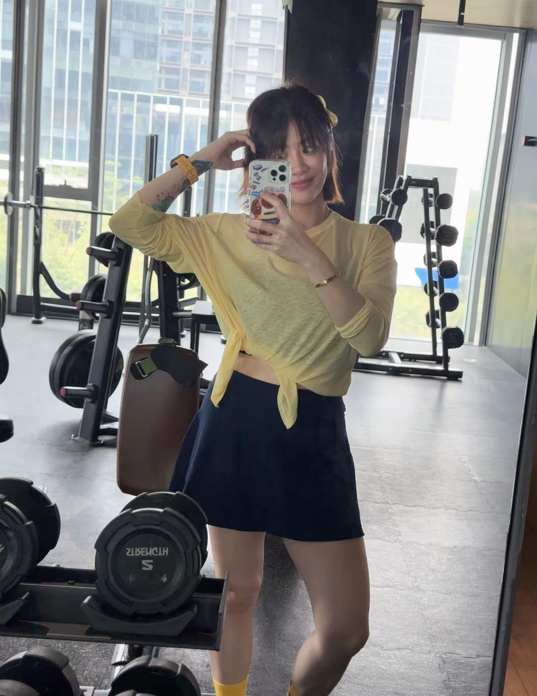 直接入夏了，这周天气全是 35 度🥲怎么活怎么活怎么活