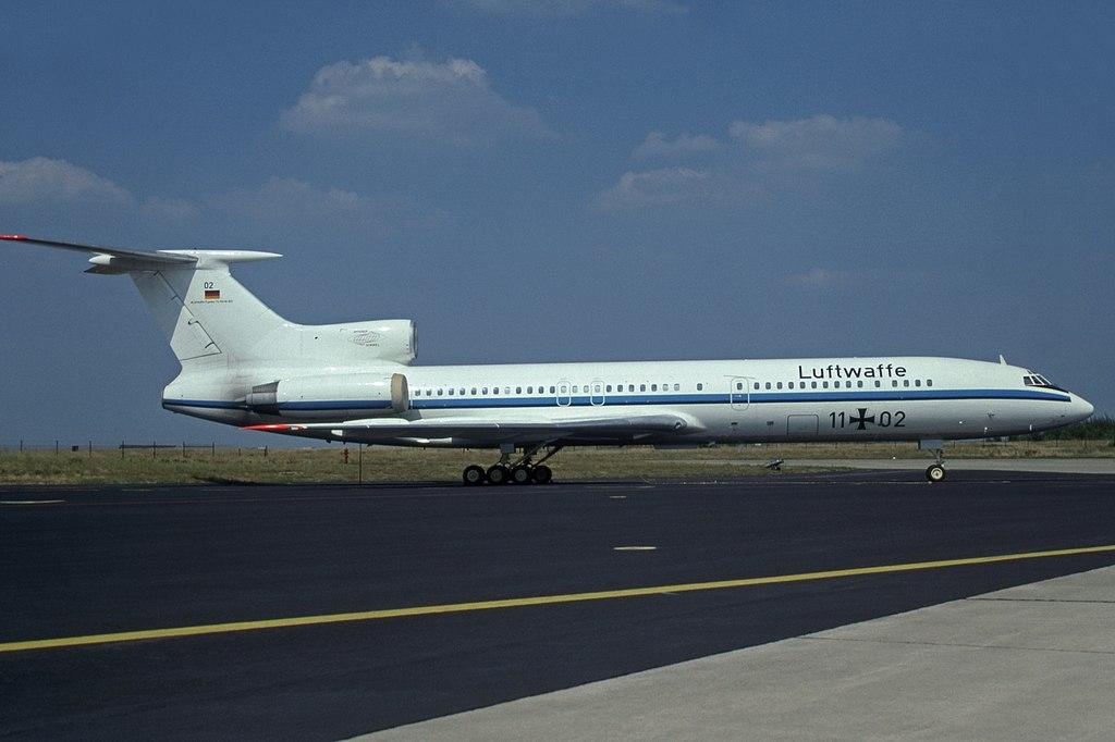 德军Tu-154