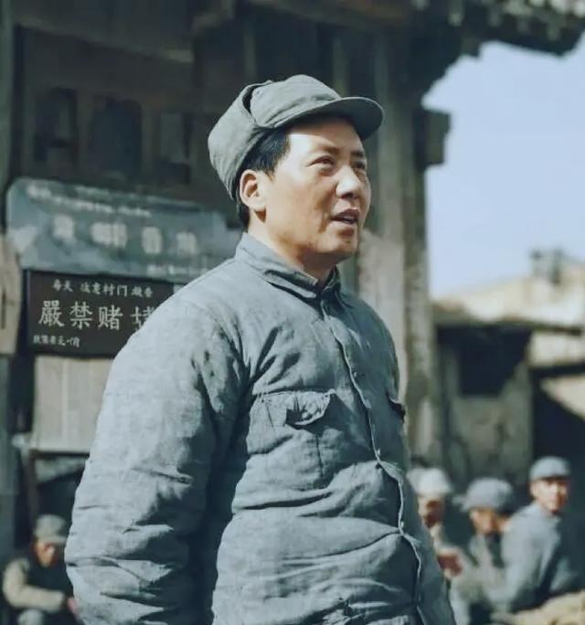 随着我党绝密资料陆续公开，百姓越来越认识到了毛泽东的伟大。也是因此，随着时间的推
