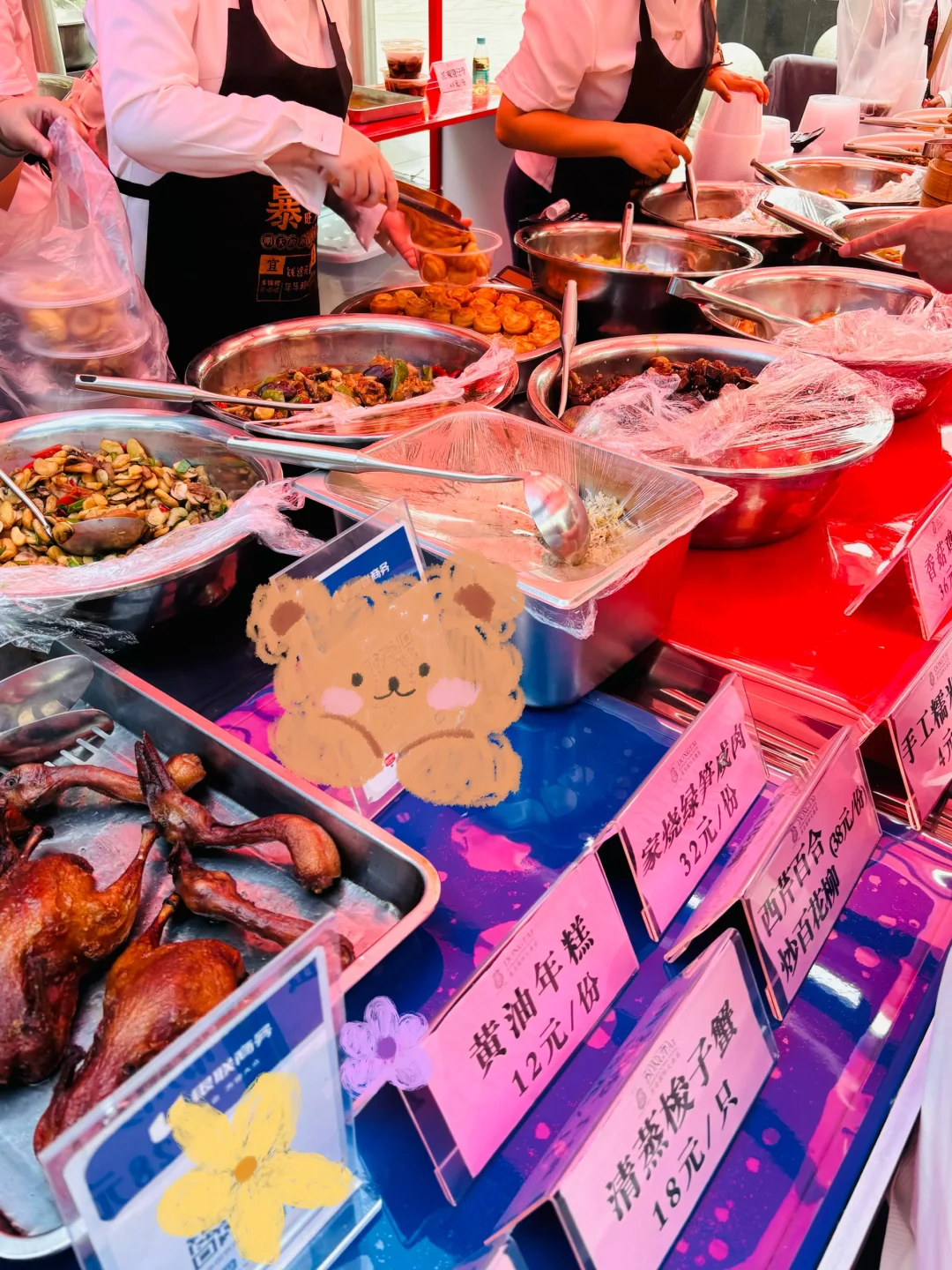 经济下行，酒店都出来摆摊啦