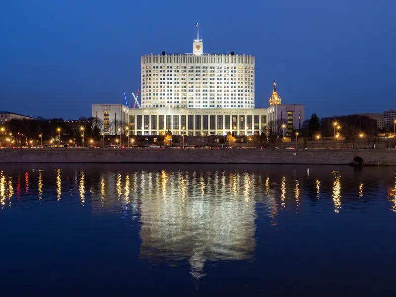 12月2日晚到3日凌晨那场五小时的莫斯科闭门会谈，让俄乌停火的希望又破灭了。这场