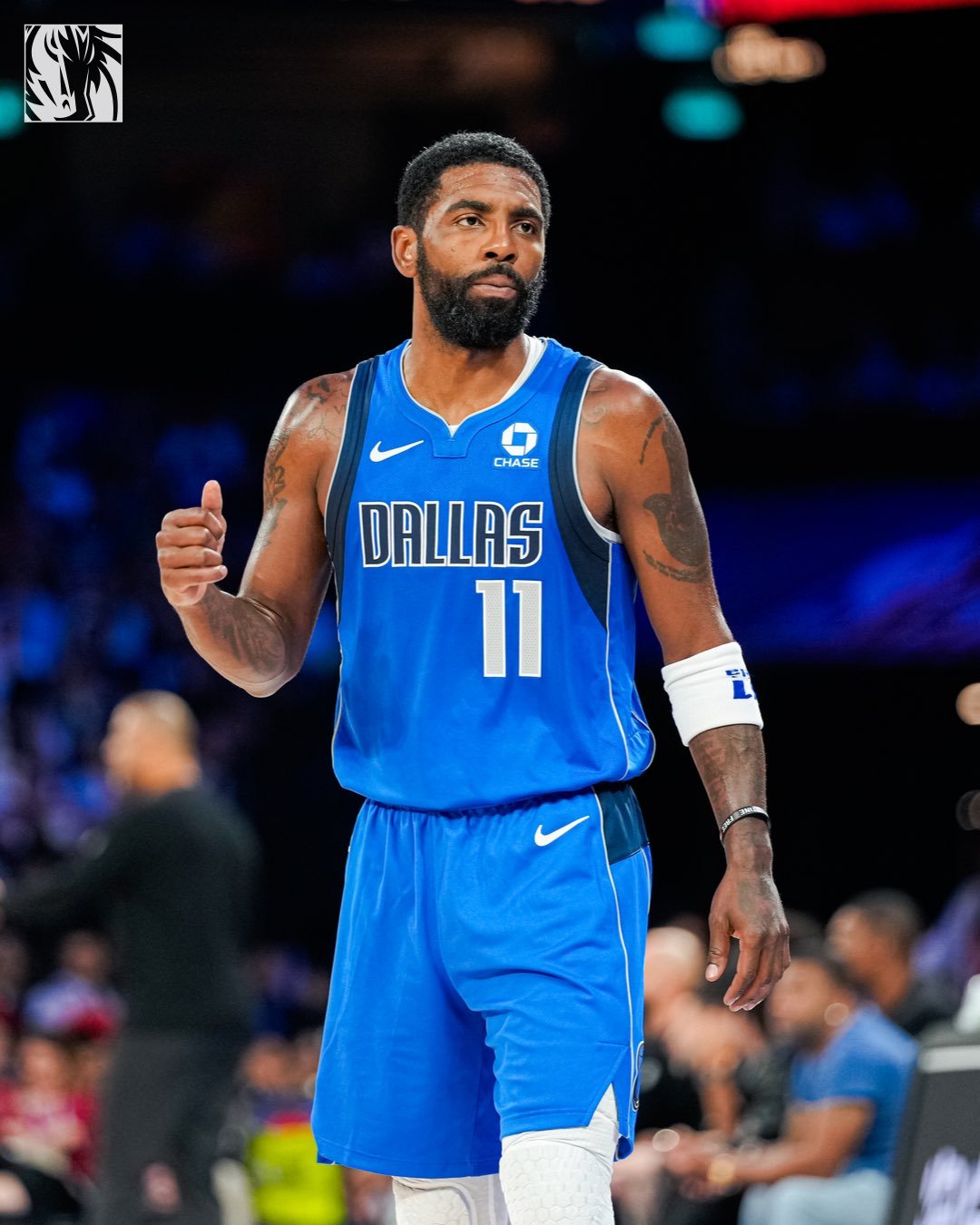 知名薪资专家Bobby Marks在NBA Today节目中谈到了独行侠与欧文。