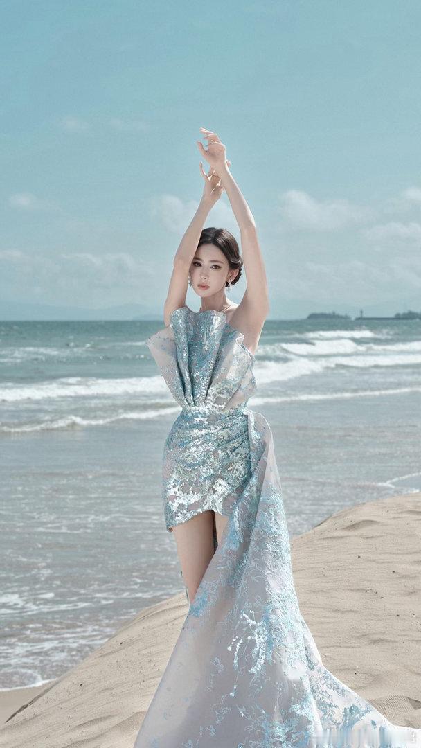 唐艺昕浪姐三公乘风值排名 唐艺昕四公继续冲！不管排名如何，她在舞台上那股拼劲儿大