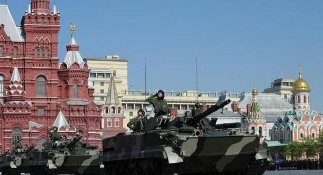 只要中国不越红线，美国绝不敢对俄动真格，同样，只要俄罗斯不动，美国也没胆量跟中国