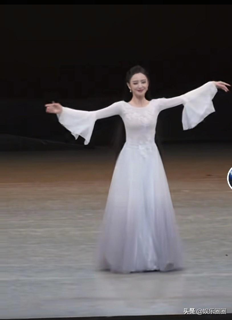 这么美的美人婚姻都不幸，是丫丫不够美吗？能力不够强吗？人不够好吗？那我还幻想个啥