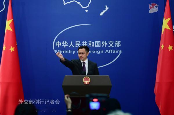美：大哥！看看备忘录？
中：没得谈。

美：黎巴嫩还在挨炸呀。
中：关我啥事？