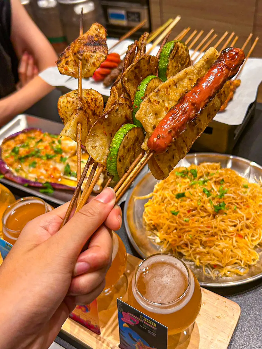 澳门必吃烧烤店💰188/100串🍺还要买1送1😭