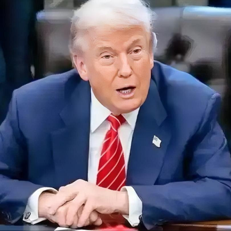 太搞笑了！听到特朗普这番自言自语式的自我陶醉，简直笑到肚子疼

近日，特朗普说—