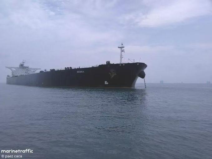 🔥🌍🇮🇷🚢
伊朗官媒称，
周四共放行了三十艘船、
按照伊朗要求的程序