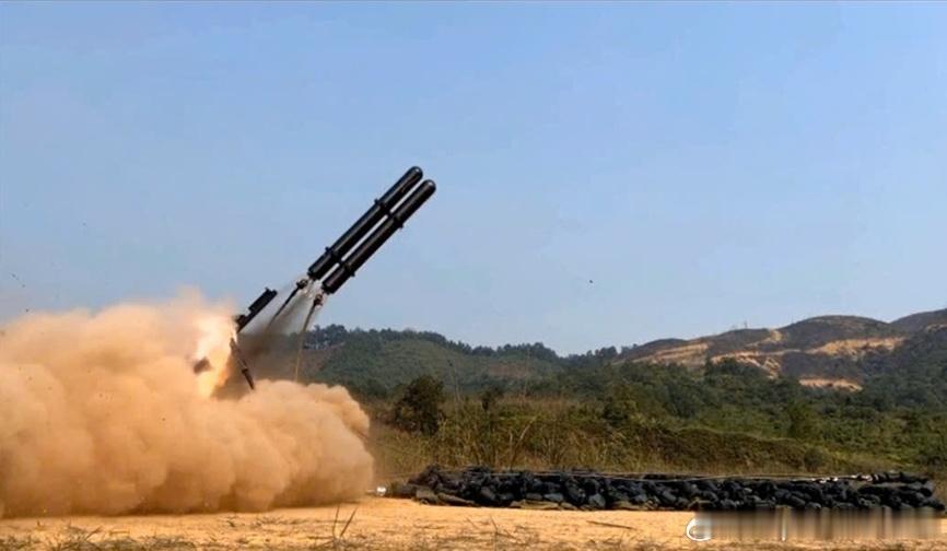 越南军事科学技术研究院对坦克扫障武器进行测试