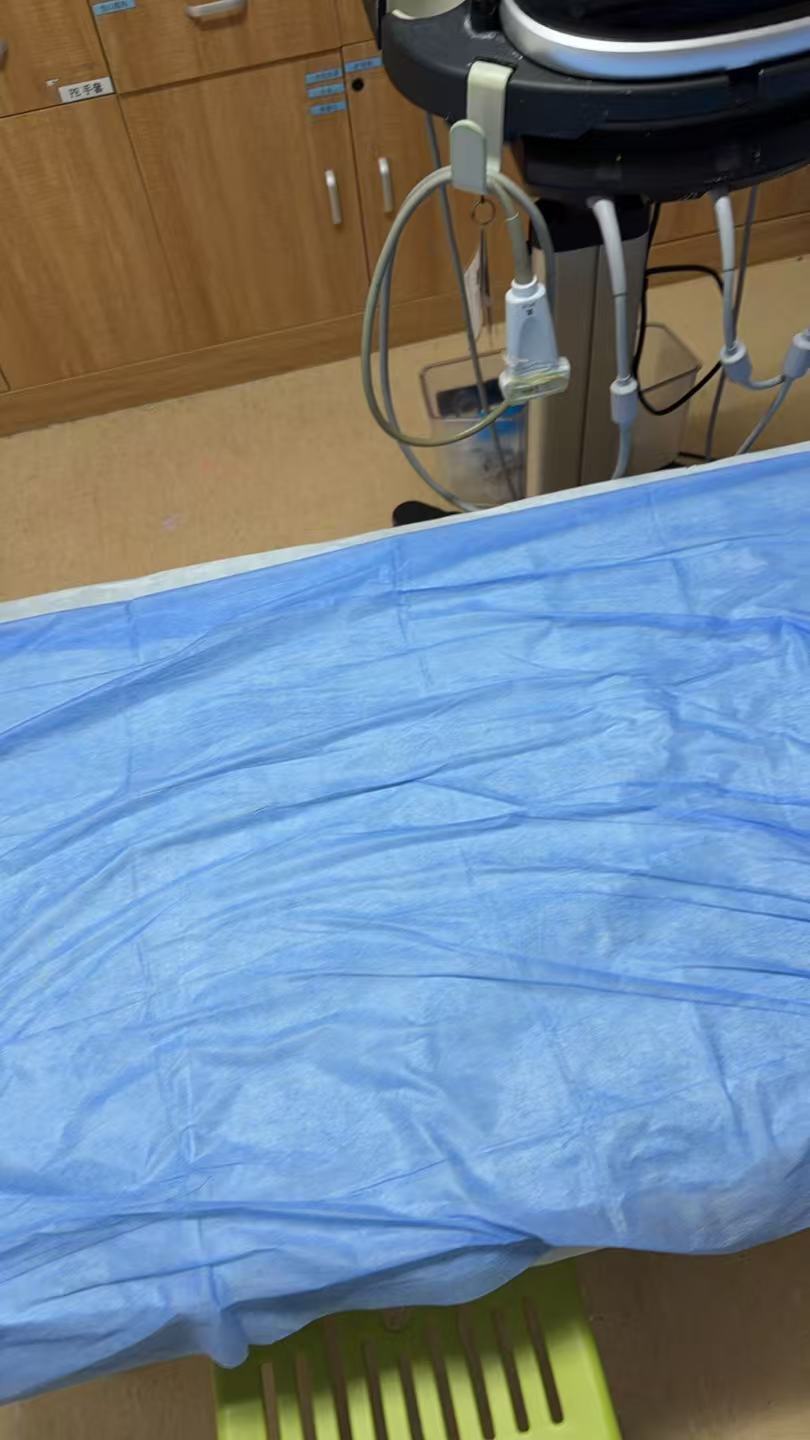 超声下注射骶髂，很难注射，因为太深阻力很大，只能慢慢推，真的那种具有压力性的痛，