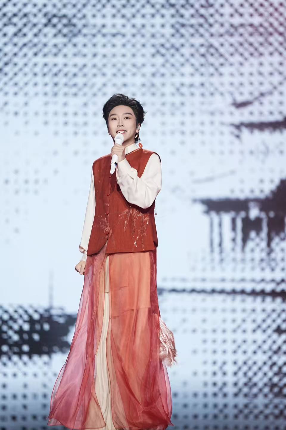 李玉刚宣布万疆永久免费授权李玉刚万疆永久免费李玉刚这个操作真的圈粉，《万疆》永久