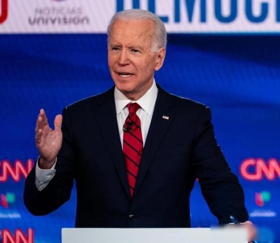 下台一年的拜登，终于忍不下去，对特朗普说了一句大逆不道的话

2025年11月8